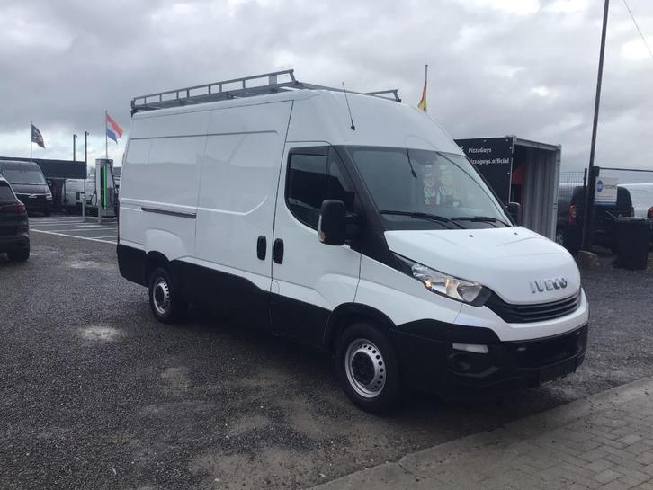 iveco daily l3h2 140pk automaat 61000km trek/3500kg 16950e, Auto's, Bestelwagens en Lichte vracht, Bedrijf, Te koop, ABS, Achteruitrijcamera