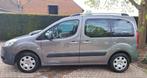 Peugeot Partner Tepee 2011 111000KM, Auto's, Peugeot, Voorwielaandrijving, Euro 5, Zwart, 4 cilinders