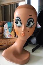 Grote Franse Twiggy buste in perfecte staat, Antiek en Kunst, Curiosa en Brocante, Ophalen of Verzenden
