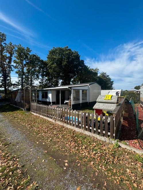 Stacaravan met voortent en tuinhuisje, Caravans en Kamperen, Stacaravans, tot en met 3, Ophalen