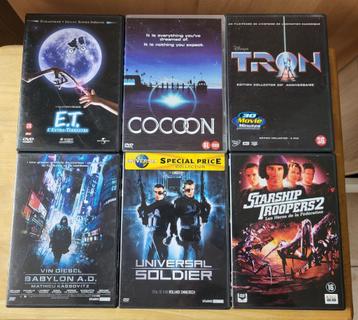Lot DVD films de science-fiction (SF) beschikbaar voor biedingen
