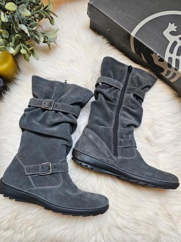 Bottes en cuir neuves Salamander - taille 40