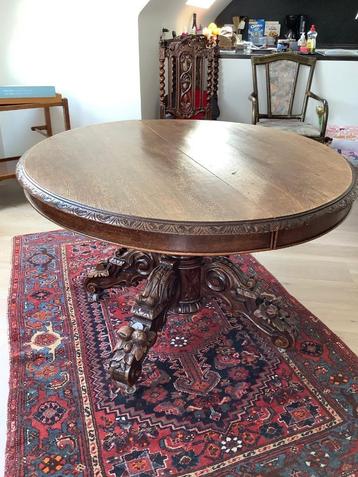 Table beschikbaar voor biedingen