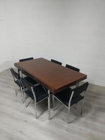 Vintage modernistische tafel + stoelen | Pieter de Bruyne  beschikbaar voor biedingen