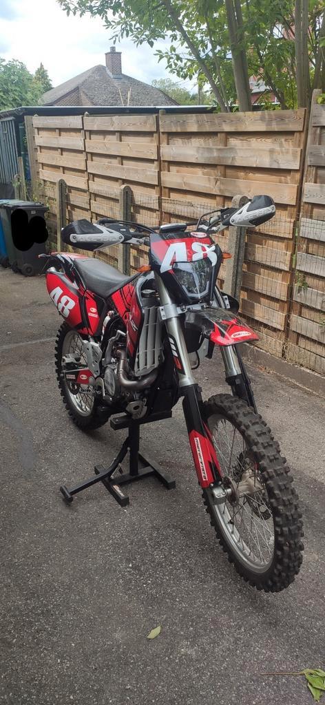 YZ426F met papieren (wr450f), Motoren, Motoren | Yamaha, Particulier, Enduro, 12 t/m 35 kW, 1 cilinder, Minimaal motorrijbewijs A2