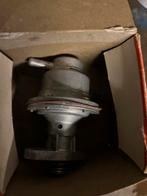 Nieuwe Benzine pomp ford capri/ consul, Ophalen, Nieuw