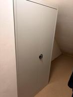 Grijze metalen kast, Huis en Inrichting, Kasten | Roldeurkasten en Archiefkasten, Ophalen, Zo goed als nieuw