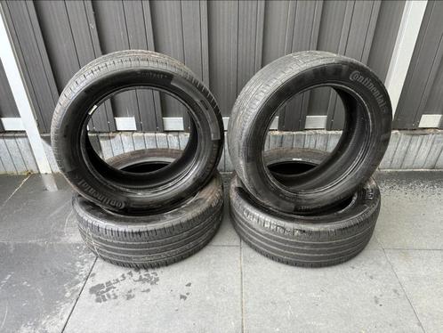 4x Continental 5 215/55 R17 zomerbanden Passat / Q2, Autos : Pièces & Accessoires, Autres pièces automobiles, Utilisé, Enlèvement ou Envoi