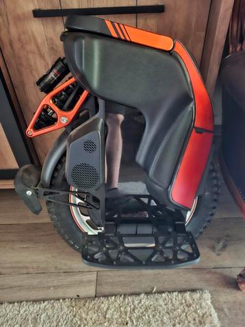 Kingsong ks19 pro monowheel beschikbaar voor biedingen
