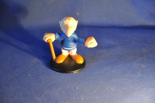 figurine agecononix de la bd asterix (3), Collections, Personnages de BD, Comme neuf, Statue ou Figurine, Astérix et Obélix, Enlèvement ou Envoi