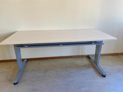 Robberechts Bureau 180x100 Hoogte verstelbaar 10 Stuks!, Huis en Inrichting, Bureaus, Bureau, Ophalen