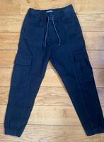 Mooie cargo broek met elastieken Bershka jongens maat S, Vêtements | Hommes, Comme neuf, Taille 46 (S) ou plus petite, Envoi