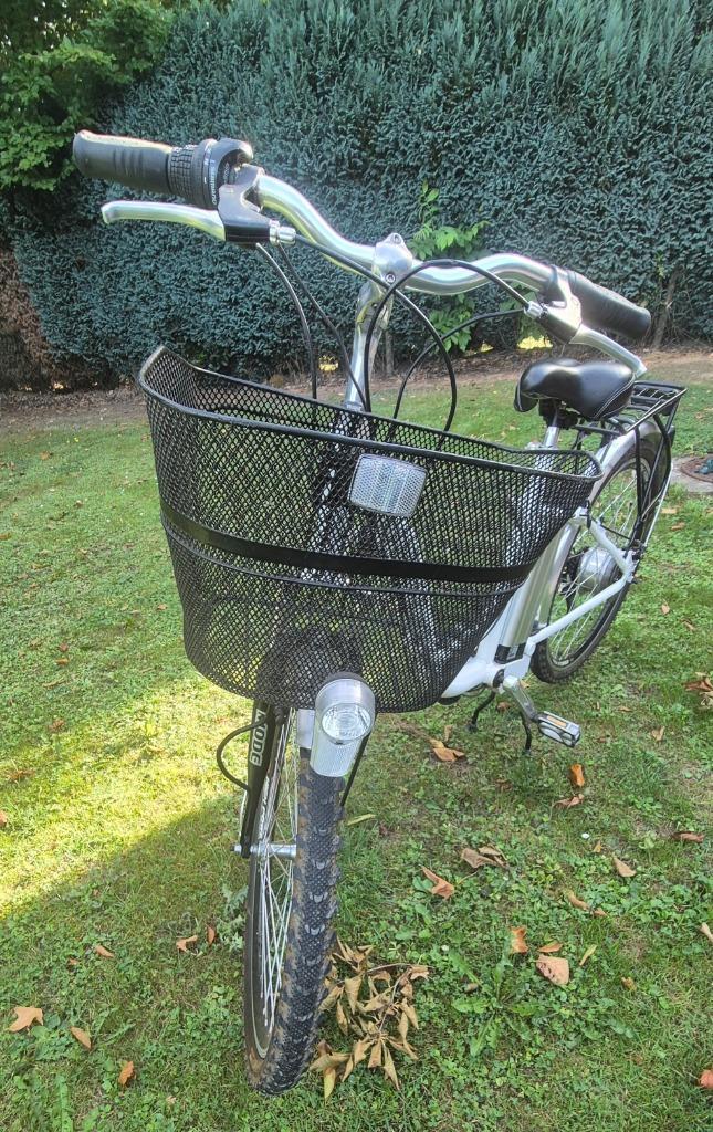 SANS BATTERIE Vélo électrique blanc décathlon 36 volt, Fietsen en Brommers, Fietsen | Dames | Damesfietsen, Gebruikt, Overige merken