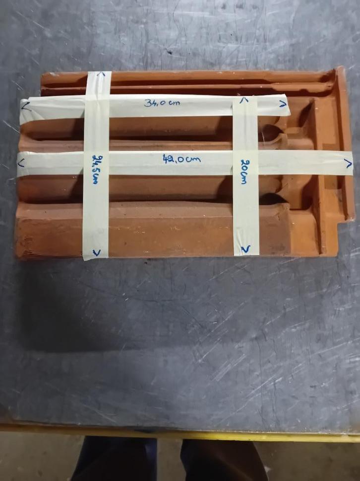 75 m2  1.125 TUCA dakpannen (42cm x 24,5cm) + ISOLATIEPLATEN, Doe-het-zelf en Bouw, Dakpannen en Dakbedekking, Gebruikt, Dakpannen