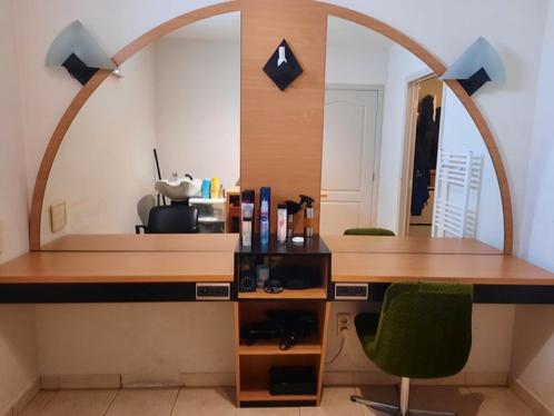 Kapsalon/ kaptafels/ Toog/
Alles moet weg wegens stopzetting, Huis en Inrichting, Tafels | Kaptafels, Zo goed als nieuw, Ophalen