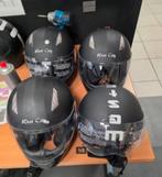 Nieuwe helmen met een.licht krasje 50 euro, Motoren, Ophalen, Integraalhelm, Overige merken
