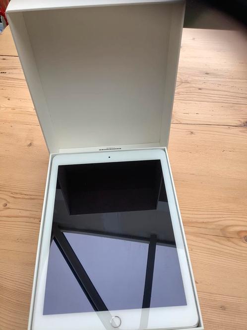 iPad Air 2 Wi-Fi et cellulaire 64 Go., Informatique & Logiciels, Apple iPad Tablettes, Comme neuf, 64 GB, Enlèvement ou Envoi