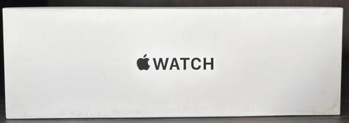 Montre connectée - APPLE Watch SE (2 Gen) NEUVE!, Handtassen en Accessoires, Smartwatches, Nieuw, iOS, Grijs, Afstand, Conditie