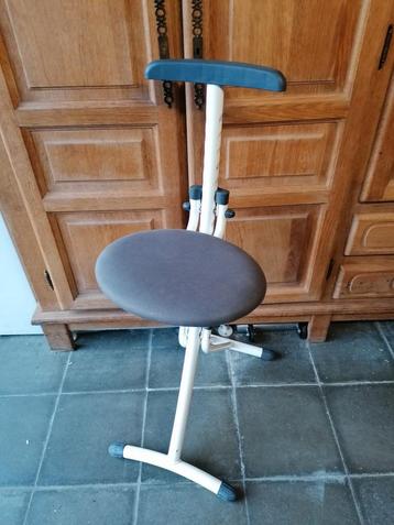 Chaise leifheit ergonomique pour repassage, Enlèvement ou Envoi, Comme neuf