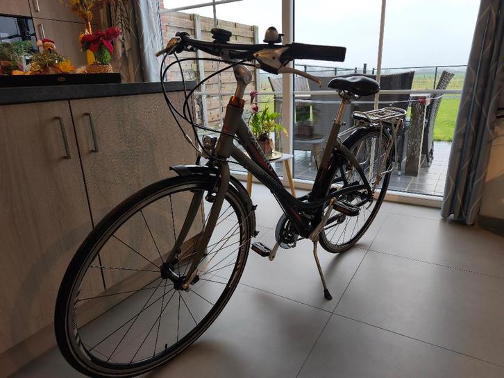 damesfiets "Oxford" in perfecte staat., Fietsen en Brommers, Fietsen | Dames | Damesfietsen, Zo goed als nieuw, Versnellingen