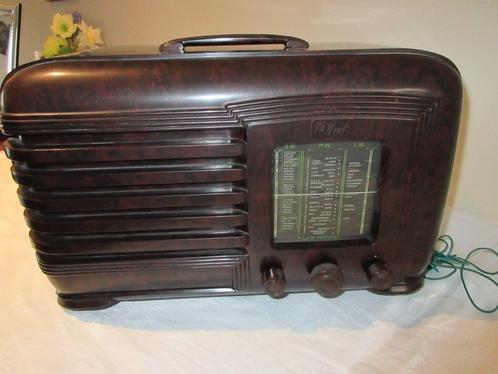 Oude radio in bakeliet Radio Pilot Major Maestro 1946 lampen, Audio, Tv en Foto, Radio's, Radio, Ophalen