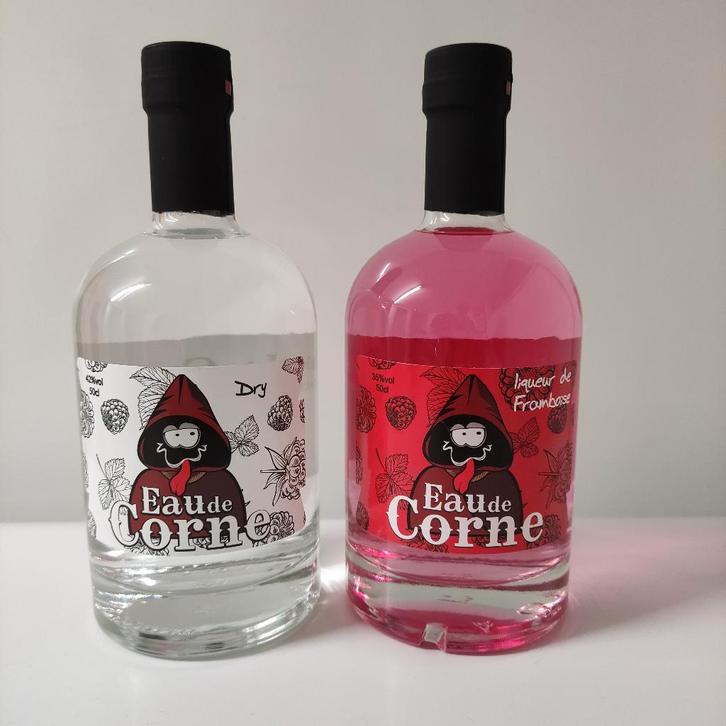 Bouteilles Eau de Corne Brasserie La Corne  Brasserie d'Ebly, Verzamelen, Biermerken, Flesje(s), Ophalen