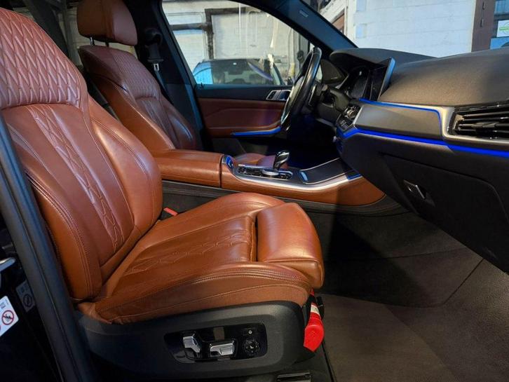 BMW X5 xDrive 30d M Pack - 7 zitplaatsen - 21% BTW/TVA, Autos, BMW, Entreprise, Achat, X5, Caméra 360°, 4x4, ABS, Caméra de recul