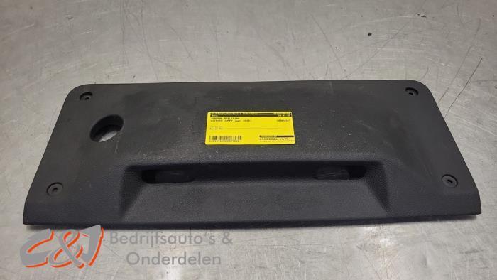 Laadbak bekleding van een Citroen Jumpy, Auto-onderdelen, Interieur en Bekleding, Citroën, Gebruikt, 3 maanden garantie, Ophalen of Verzenden