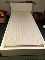 Bed en commode, Huis en Inrichting, Ophalen, Gebruikt, Overige kleuren