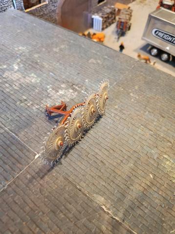 Vicon Acrobat Britains schudder uit 1970 beschikbaar voor biedingen