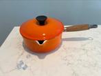 Le Creuset steelpan 18 cm Vulcanic in goede staat, Gebruikt, Gietijzer, Ophalen of Verzenden, Keramische plaat