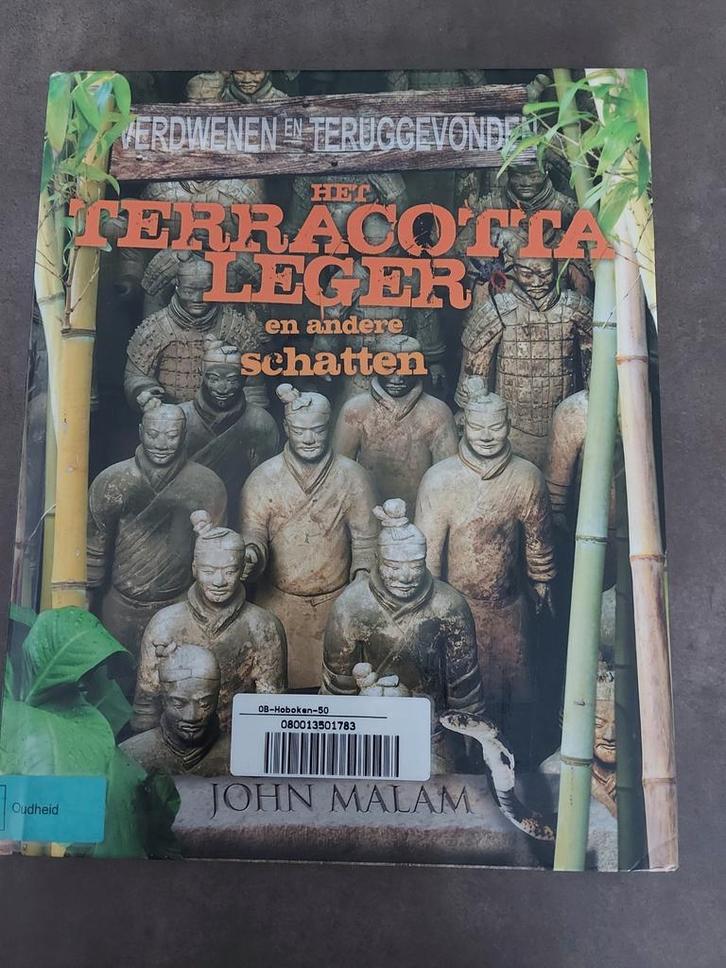 John Malam - Het terracottaleger en andere schatten, Boeken, Kinderboeken | Jeugd | onder 10 jaar, Zo goed als nieuw, Ophalen of Verzenden