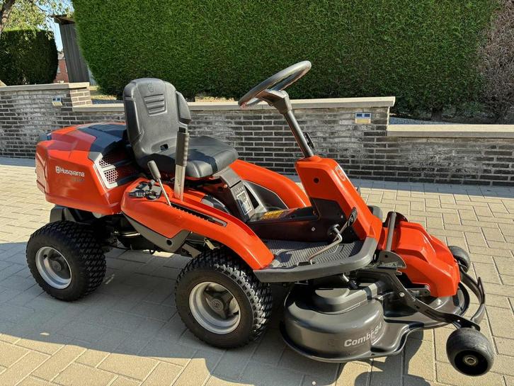 Moie frontmaaier Husqvarna R 213 C  50u, Tuin en Terras, Zitmaaiers, Zo goed als nieuw, 90 tot 120 cm, Elektrische starter, Mulchfunctie