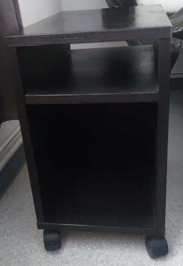 Table de chevet état neuf  beschikbaar voor biedingen