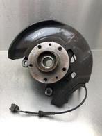 WIELNAAF VOOR Nissan Qashqai (J11) (01-2013/-), Gebruikt, Nissan