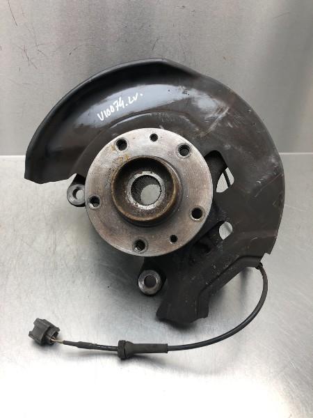 WIELNAAF VOOR Nissan Qashqai (J11) (01-2013/-), Auto-onderdelen, Remmen en Aandrijving, Nissan, Gebruikt