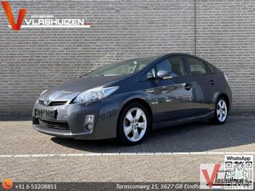 Toyota Prius 1.8 Dynamic | Climate | Cruise | Navi | Camera  beschikbaar voor biedingen