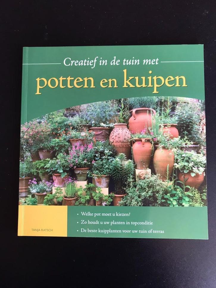 CREATIEF IN DE TUIN MET POTTEN EN KUIPEN, Tuin en Terras, Bloempotten, Zo goed als nieuw, Tuin, Ophalen of Verzenden