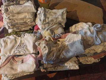 Babykleding maat 50-56 beschikbaar voor biedingen