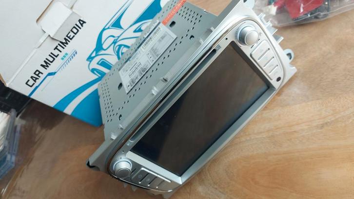 Autoradio voor Ford met bluetooth en navigatie, Auto diversen, Autoradio's, Zo goed als nieuw, Ophalen