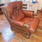 Eikenhout   ,lederen fauteuil en tv kastje, Huis en Inrichting, Fauteuils, Ophalen of Verzenden, Zo goed als nieuw