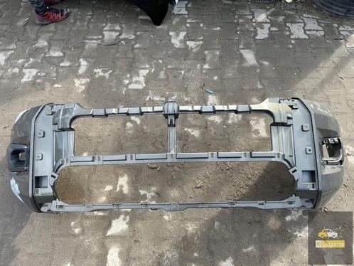 Toyota Hilux VIII Lift voorbumper, Auto-onderdelen, Carrosserie, Bumper, Toyota, Gebruikt
