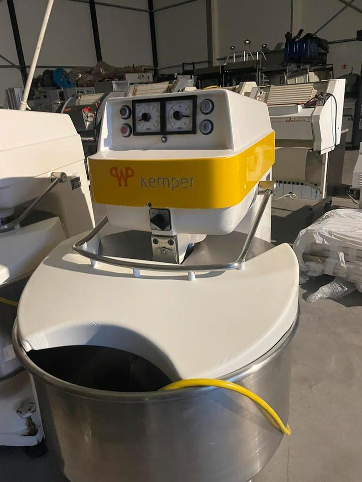 Bakkerij-Remrijskast-Spiraalkneder-Oven-Broodsnijmachine, Zakelijke goederen, Horeca | Food, Brood en Banket, Ophalen