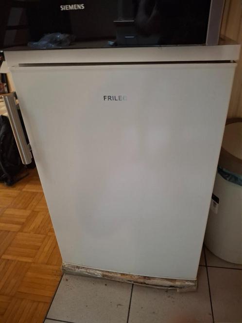 Te koop: Koelkast Frilec met vriesvak, Elektronische apparatuur, Koelkasten en IJskasten, Zo goed als nieuw, Met vriesvak, 75 tot 100 liter