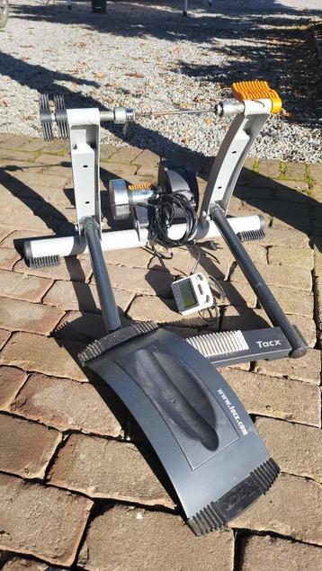 Tacx Cycleforce Fietsrollen beschikbaar voor biedingen