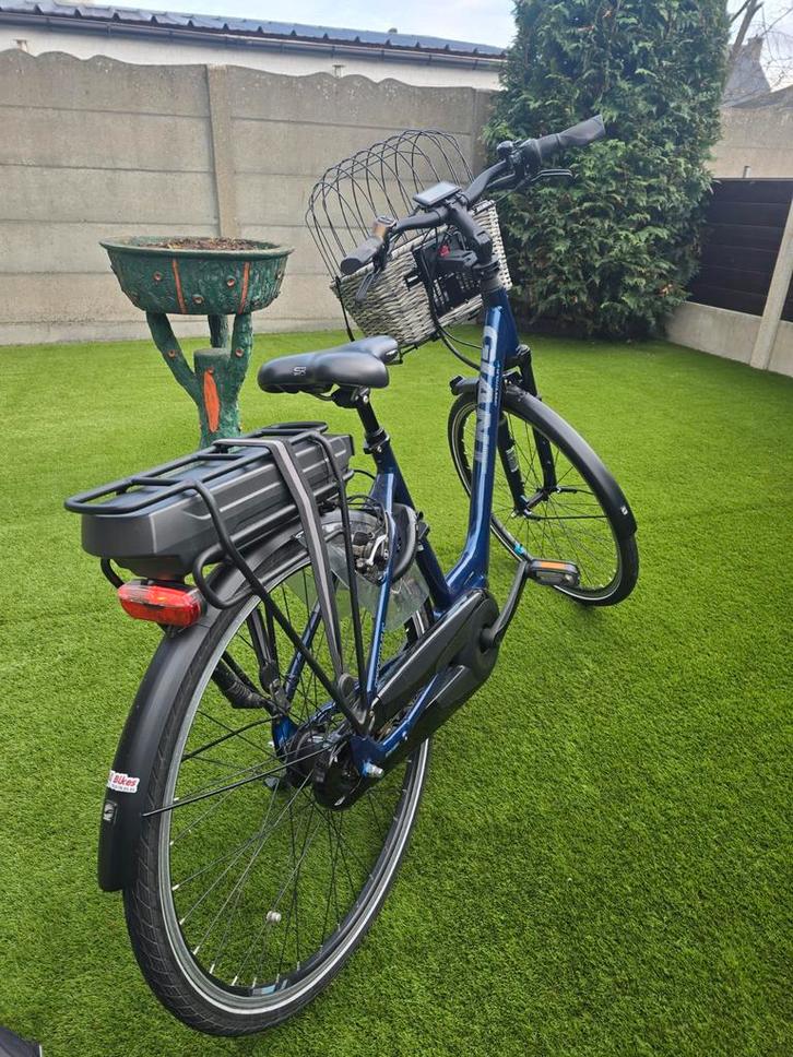 Electrische fiets Giant Grandtour E+ met amper 836 km!, Fietsen en Brommers, Elektrische fietsen, Zo goed als nieuw, Giant, Ophalen of Verzenden