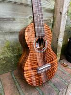 Ko’olau S100 Soprano Curly Hawaiian Koa Ukulele, Muziek en Instrumenten, Ophalen of Verzenden, Nieuw, Overige typen, Met koffer