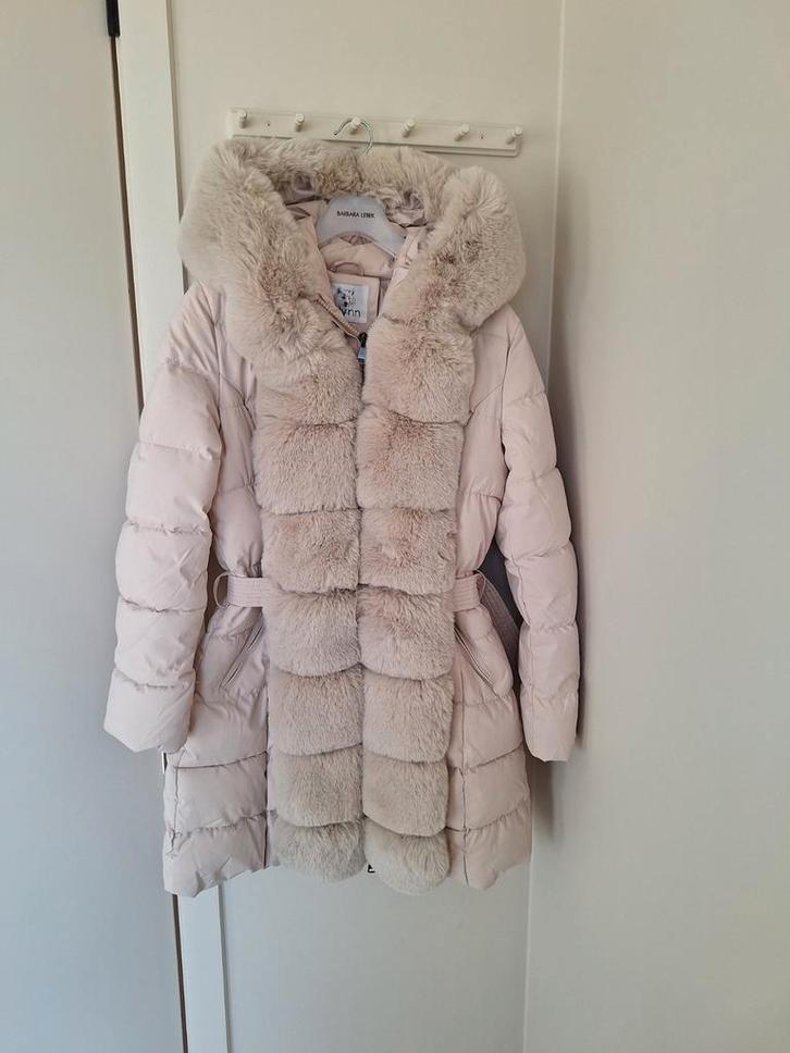 Beige donsjas Colynn maat Large, Kleding | Dames, Jassen | Winter, Zo goed als nieuw, Maat 42/44 (L), Beige, Ophalen of Verzenden