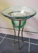 Plantenstaander met stolp, Ophalen