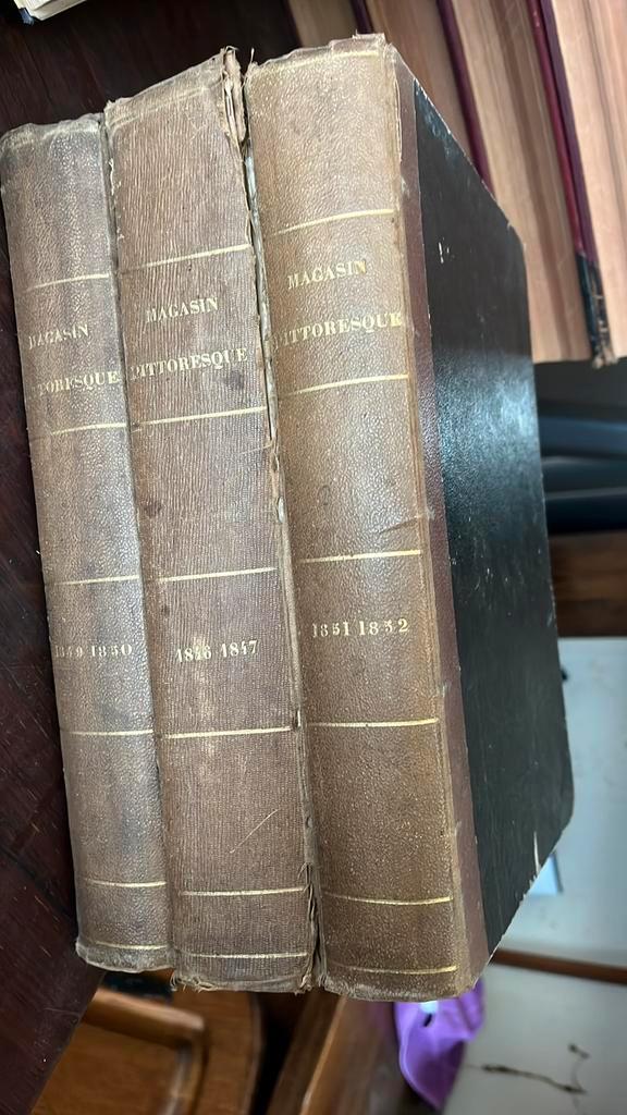 Drie antieke verzamelbanden: Le magazin pittoresque, Antiek en Kunst, Antiek | Boeken en Manuscripten, Ophalen